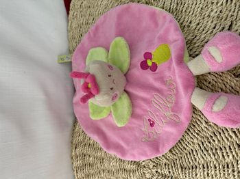 Doudou plat Lilifleur rose vert TITOUTAM