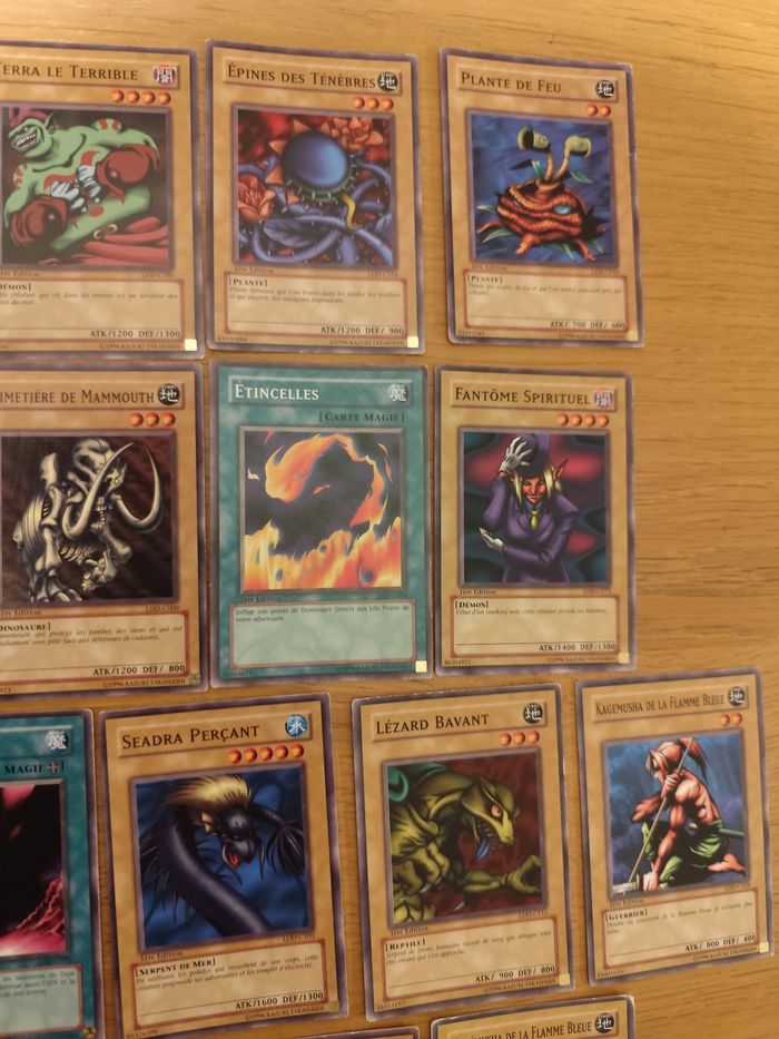 Lot 17 cartes Yu-Gi-Oh anciennes LDD Édition 1 La légende du dragon blanc aux yeux bleus - photo numéro 4