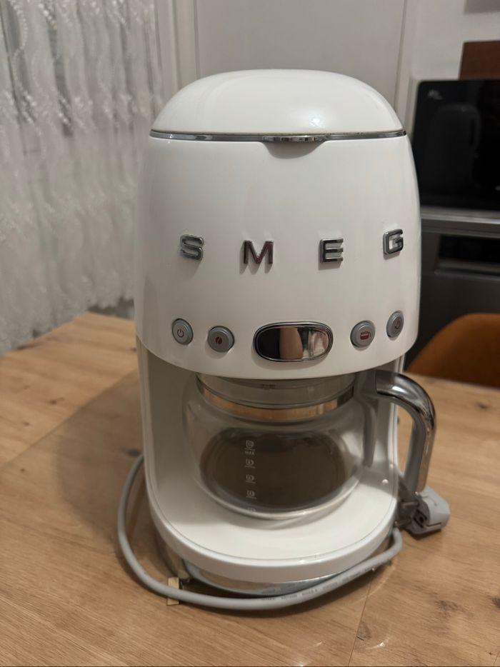 Cafetière smeg blanc