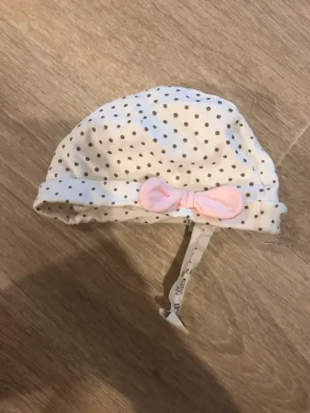 Bonnet disney 18 mois neuf