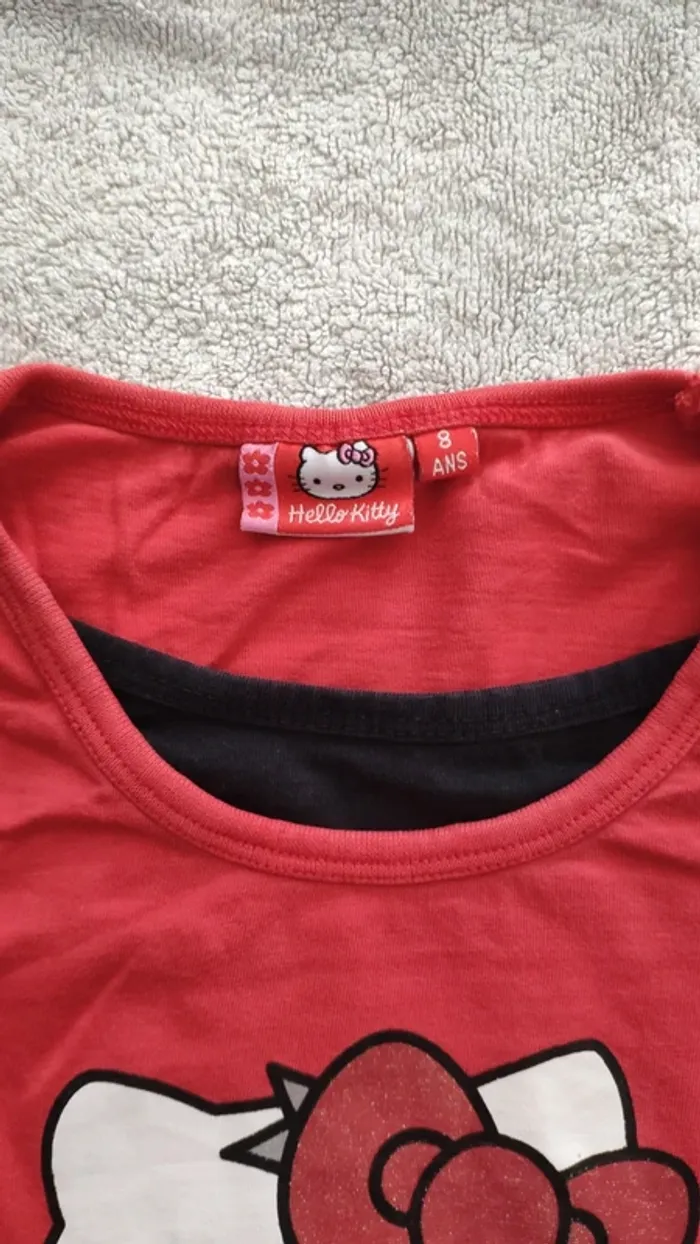 T-shirt manches longues rouge hello Kitty 8 a - photo numéro 3