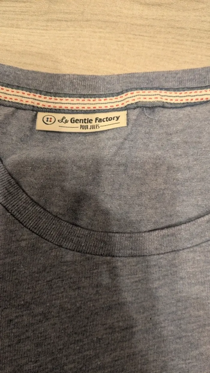 Haut homme taille S - photo numéro 2