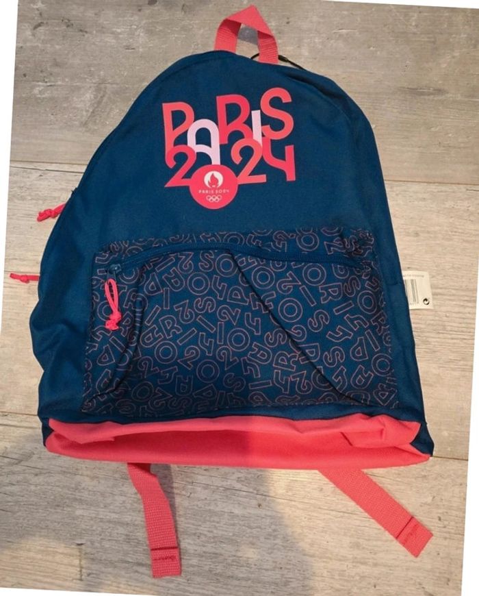 🌟 Sac a dos Officiel Jeux Olympiques Paris
2024 (23.2L) 🌟