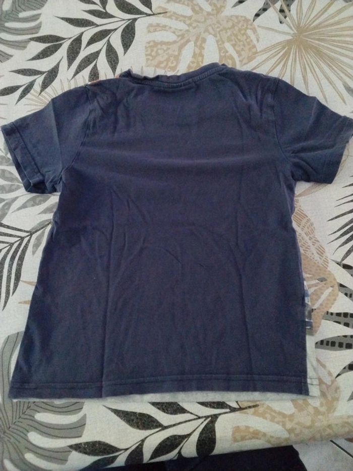 Tee shirt Minions 6 ans - photo numéro 2