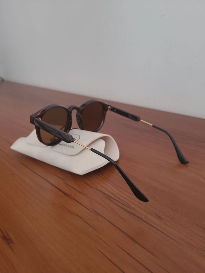 Lunettes de soleil femme - photo numéro 2