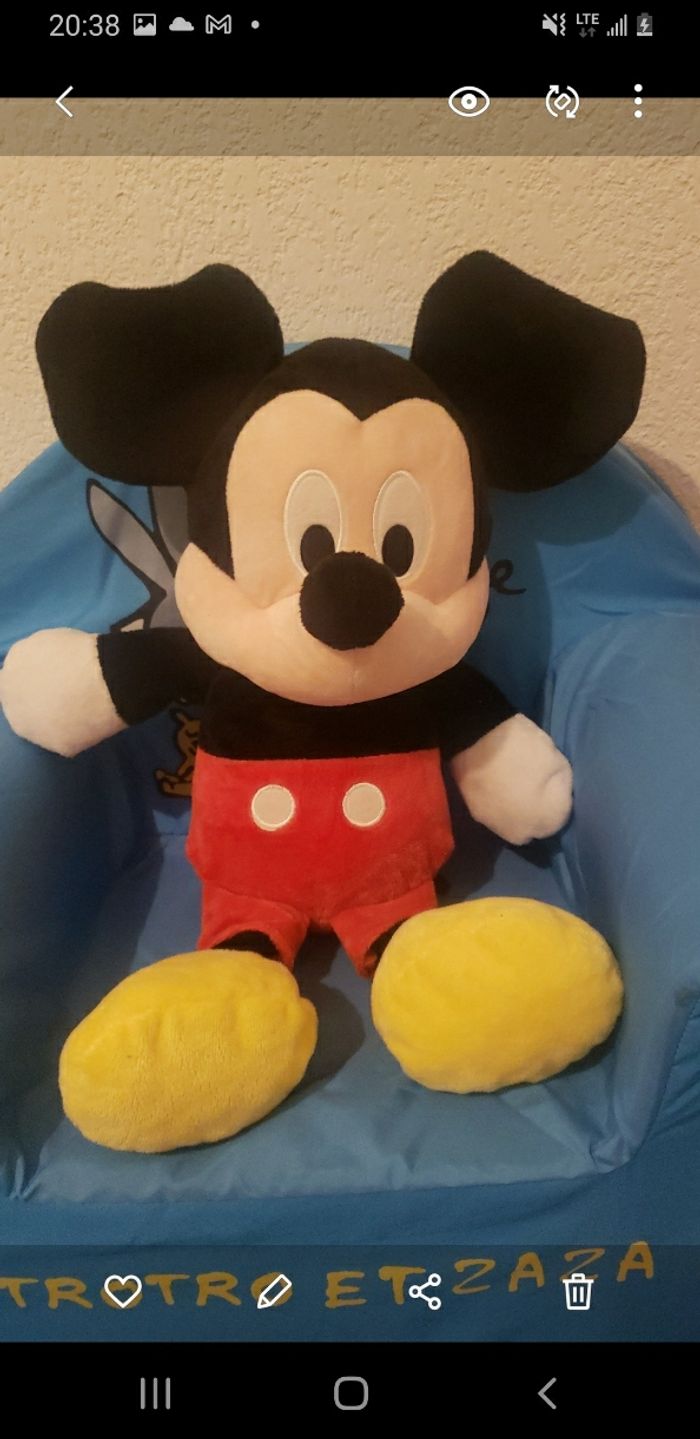 Peluche mickey