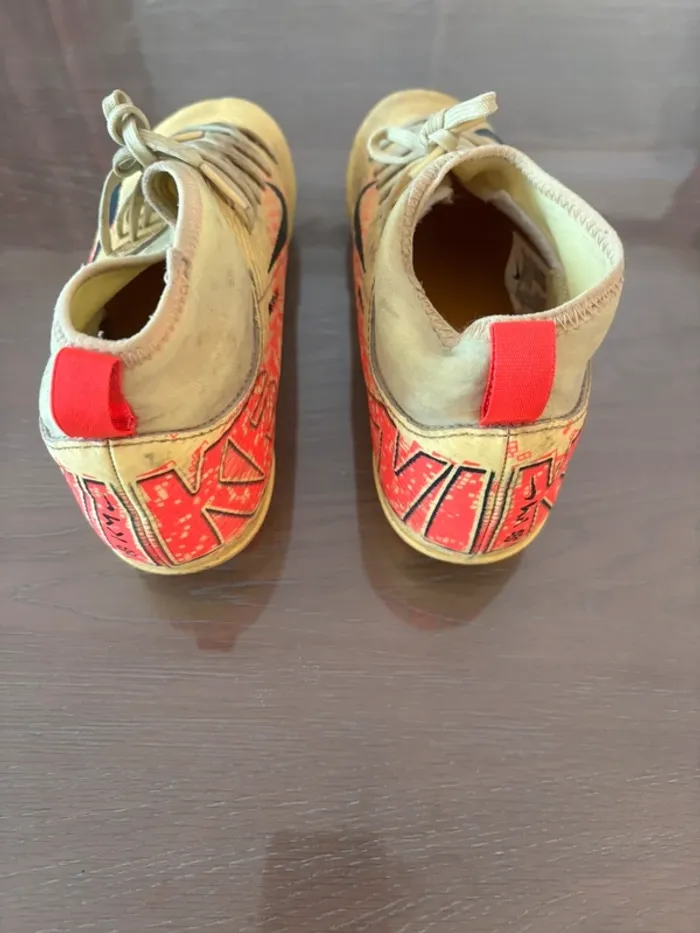 Crampon Nike taille 37,5 - photo numéro 3