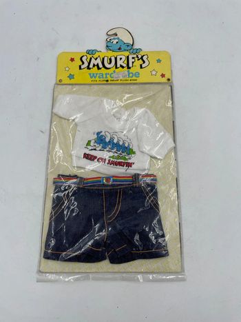 Tenue Jeans & Tshirt pour schtroumpf Floppy N•640 pour peluche Peyo de 1983 neuf