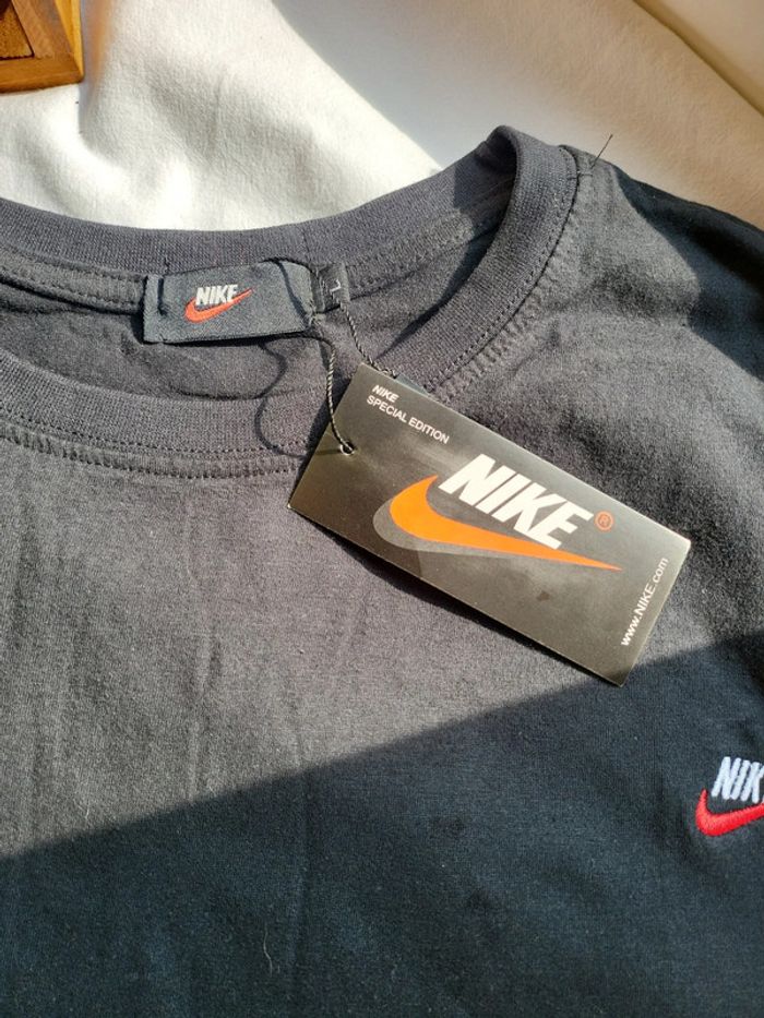 T-shirt Nike uni noir L - photo numéro 3