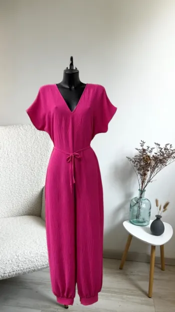 Superbe combinaison rose soldée