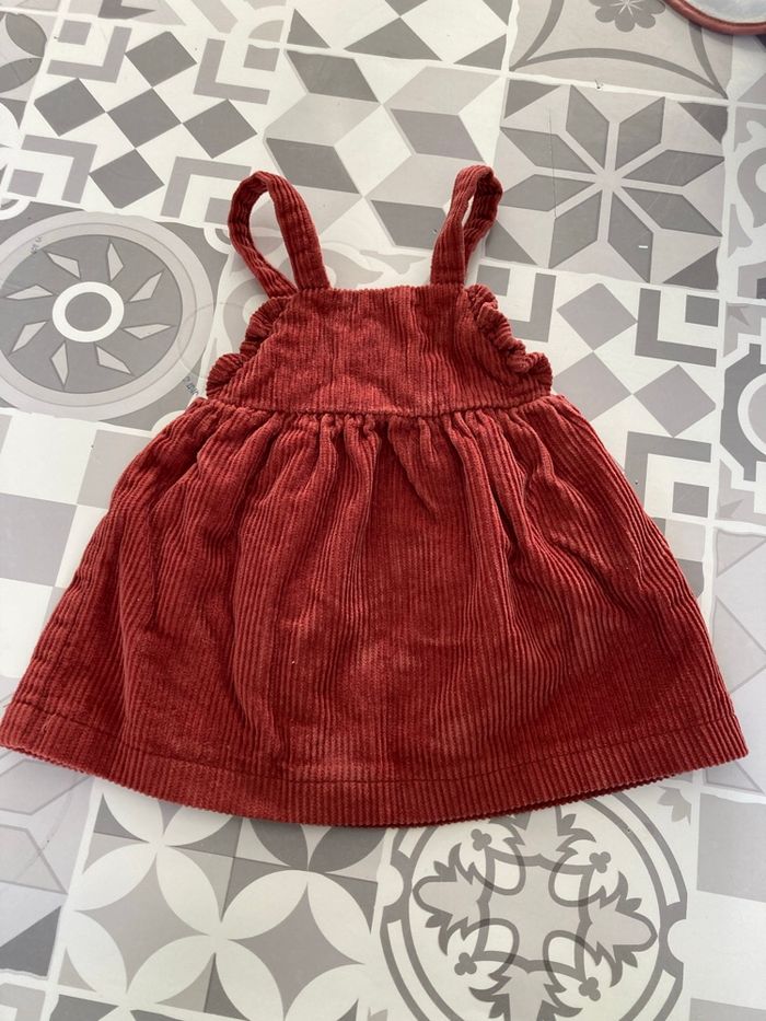 Robe 3mois - photo numéro 2