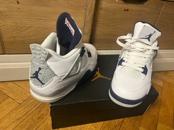 Basket Nike Air Jordan 4 Midnight Navy - Taille 41 - photo numéro 4