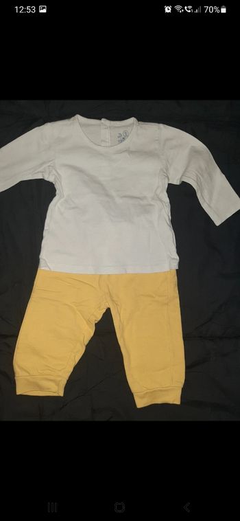 Ensemble fille 9 mois (c3)