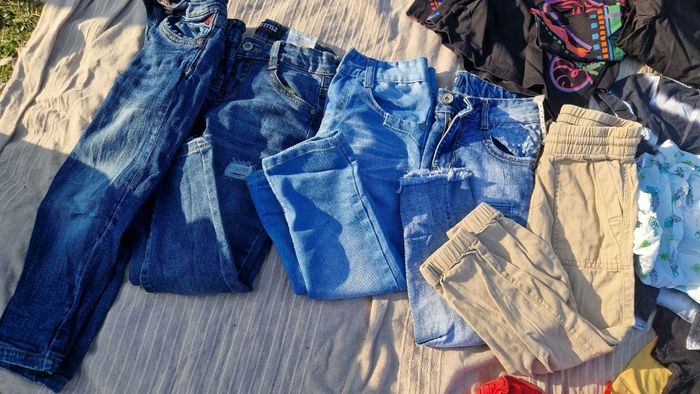 Lot vetements garcon 3 /4 ans - photo numéro 2