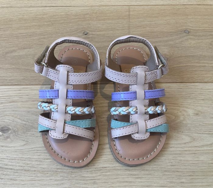 Sandales cuir Obaibi T24