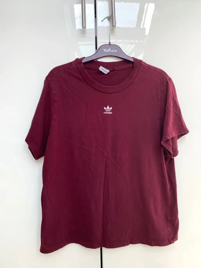 T shirt Adidas mixte  en parfait état - photo numéro 5