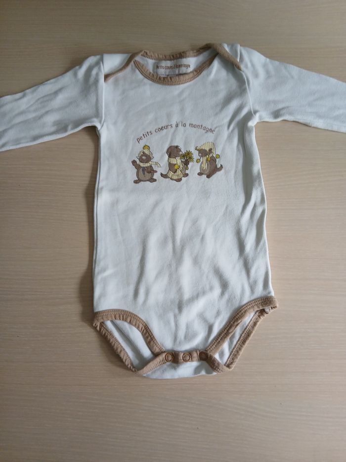 Bodie garcon en coton taille 18 mpois marque petits coeurs a la montagne - photo numéro 3