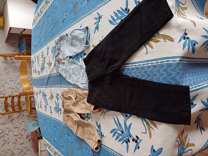 6 pantalons garçons Taille 9 mois - photo numéro 4
