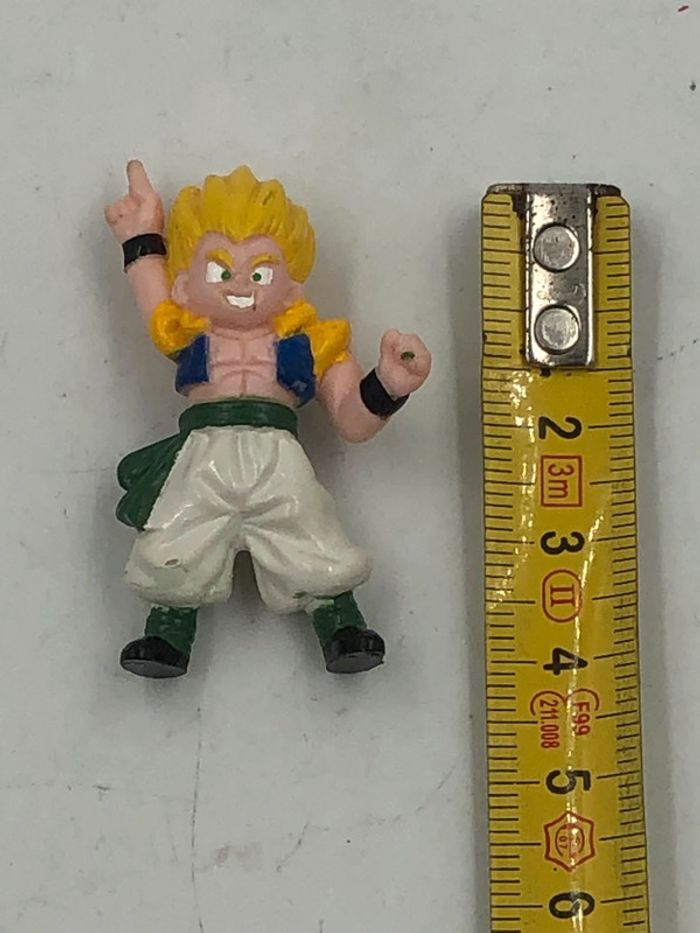 Figurine Dragon Ball 4 cm - photo numéro 3