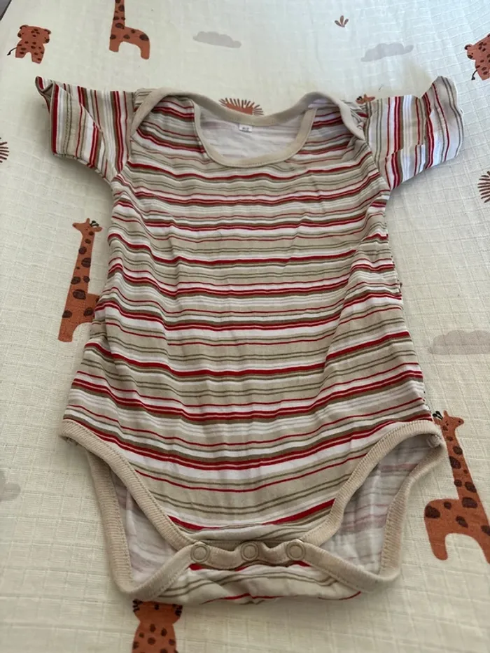 Pull et gilet bébé 3mois - photo numéro 5