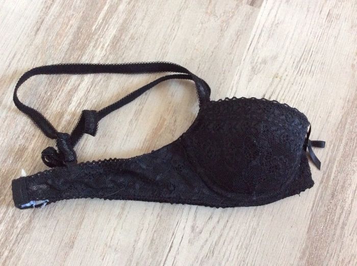 Soutien gorge - photo numéro 2