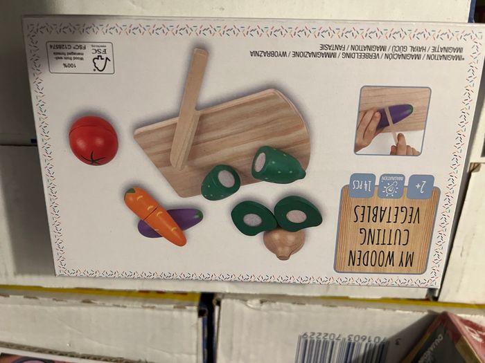 Lot jouets en bois neuf - photo numéro 2