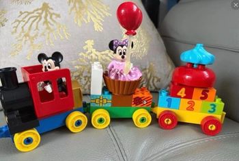 LEGO Duplo Disney Le Train d’Anniversaire de Mickey et Minnie