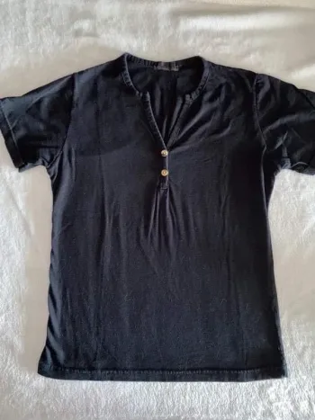t-shirt s