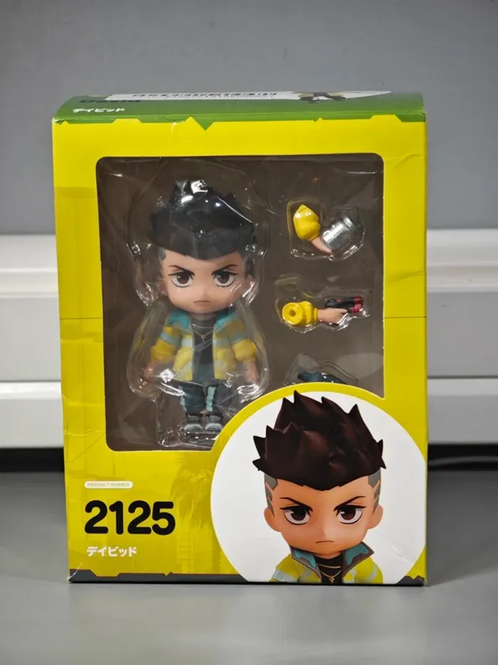 Figurine CyberPunk Edgerunners : David 10cm neuve avec boîte