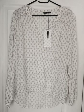 Blouse / chemise neuve