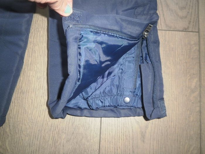 Pantalon de ski avec bretelles amovibles Garçon 8 ans NEUF - photo numéro 3