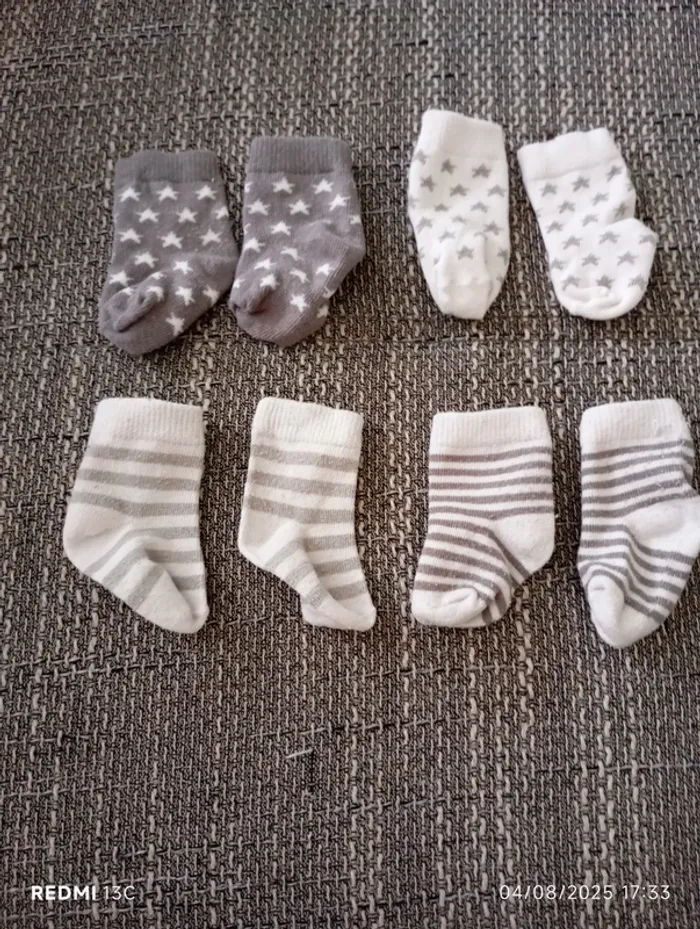 4 paires de chaussette