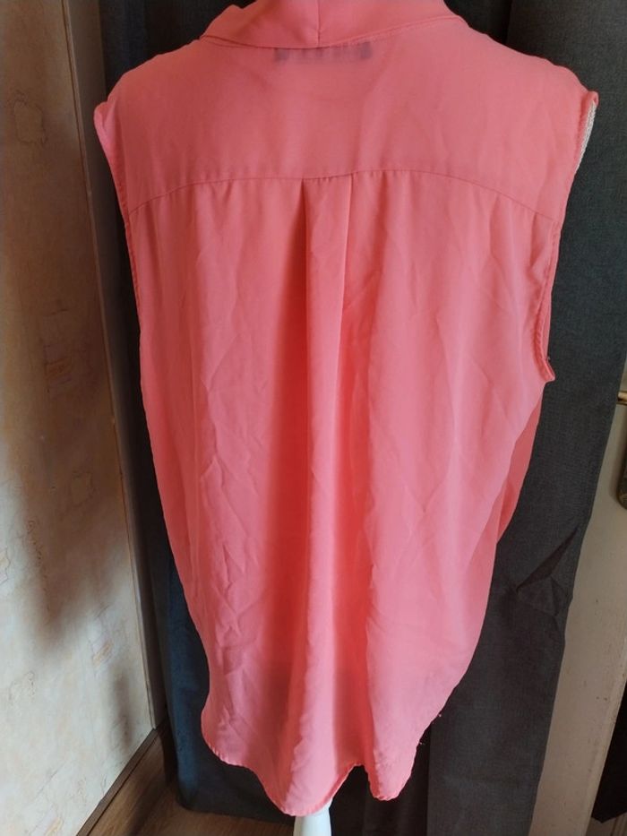 Haut , corail rose - sans manche taille 48 - photo numéro 9