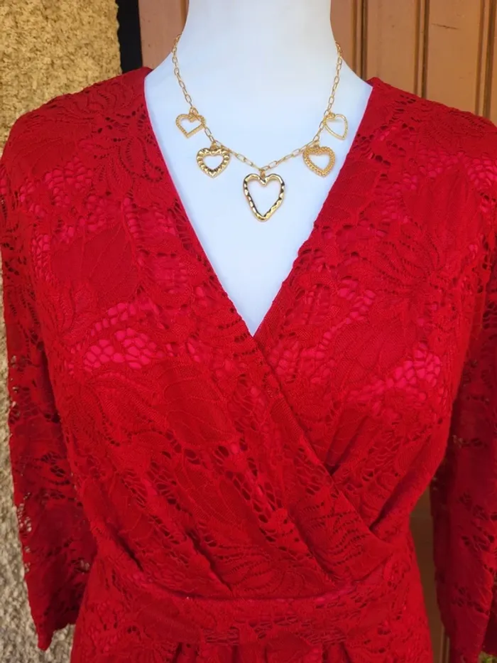 Robe dentelle asymétrique rouge framboise taille 46 - photo numéro 3