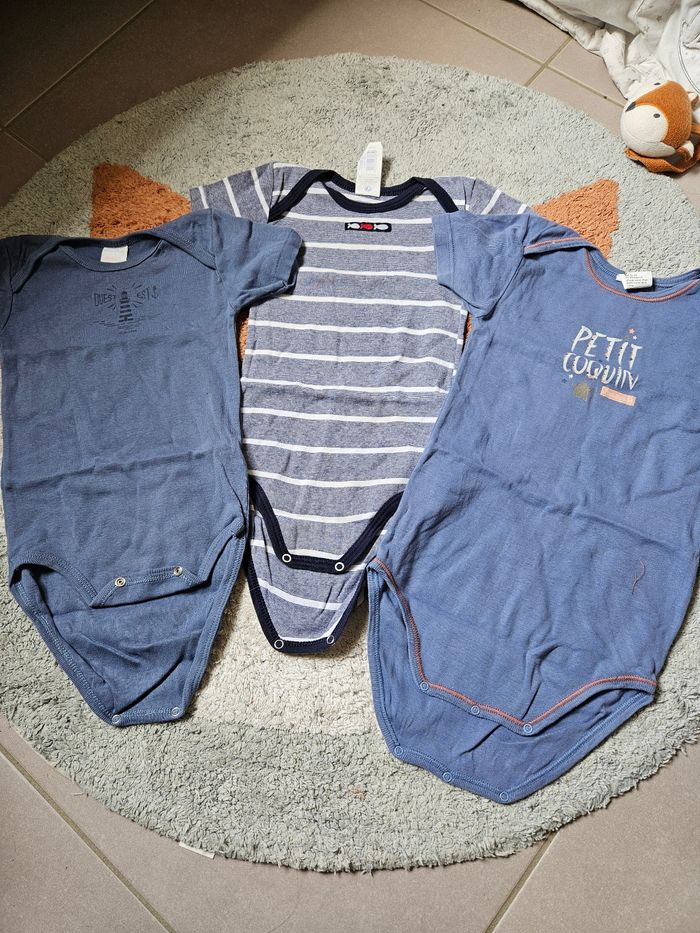 Lot de 3 bodies - 36mois - photo numéro 1