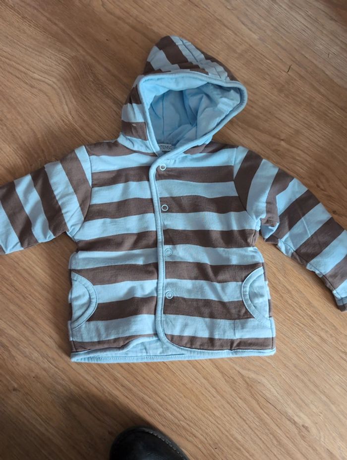Petit manteau 9 mois