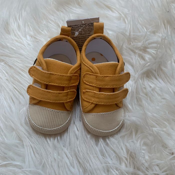 Chaussures bébé