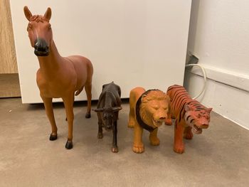 Lot de 4 animaux