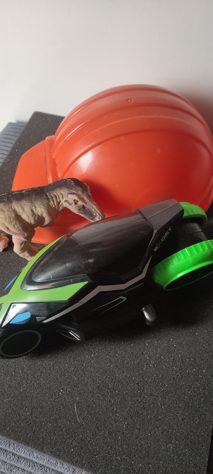 Lot de jouets - photo numéro 2