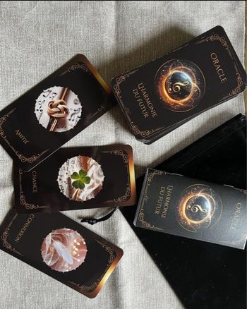 Magnifique oracle divinatoire