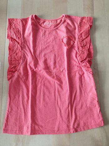 T-shirt fille 10 ans rose cœur manches brodées