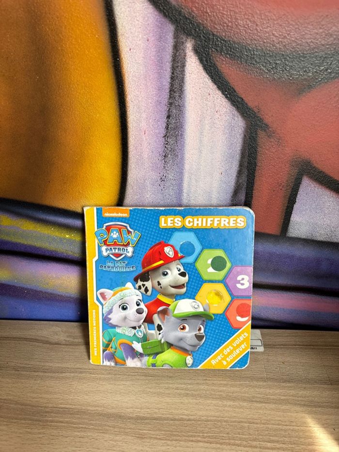 Livre les chiffres avec la pat patrouille - photo numéro 2