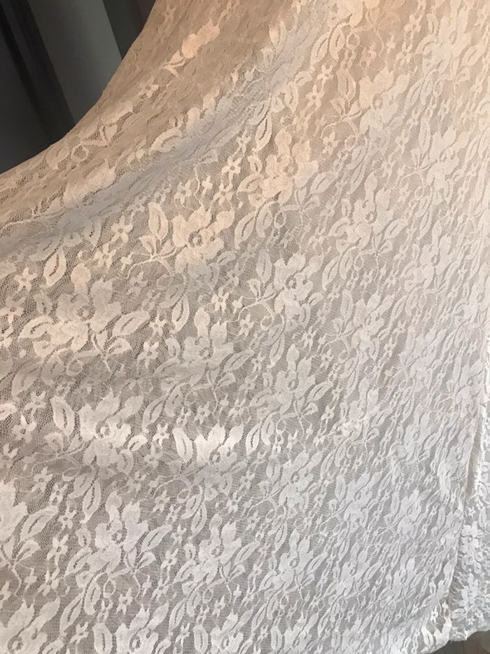 Robe de mariée fluide - photo numéro 4
