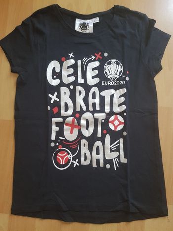Tee-shirt Uefa euro 2020 10 ans neuf
