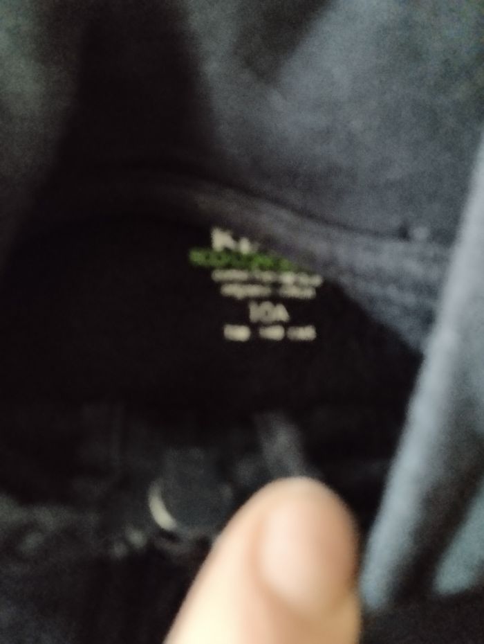 Lot gilets taille 10 ans. - photo numéro 4