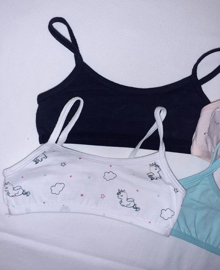 Lot de brassières - photo numéro 2