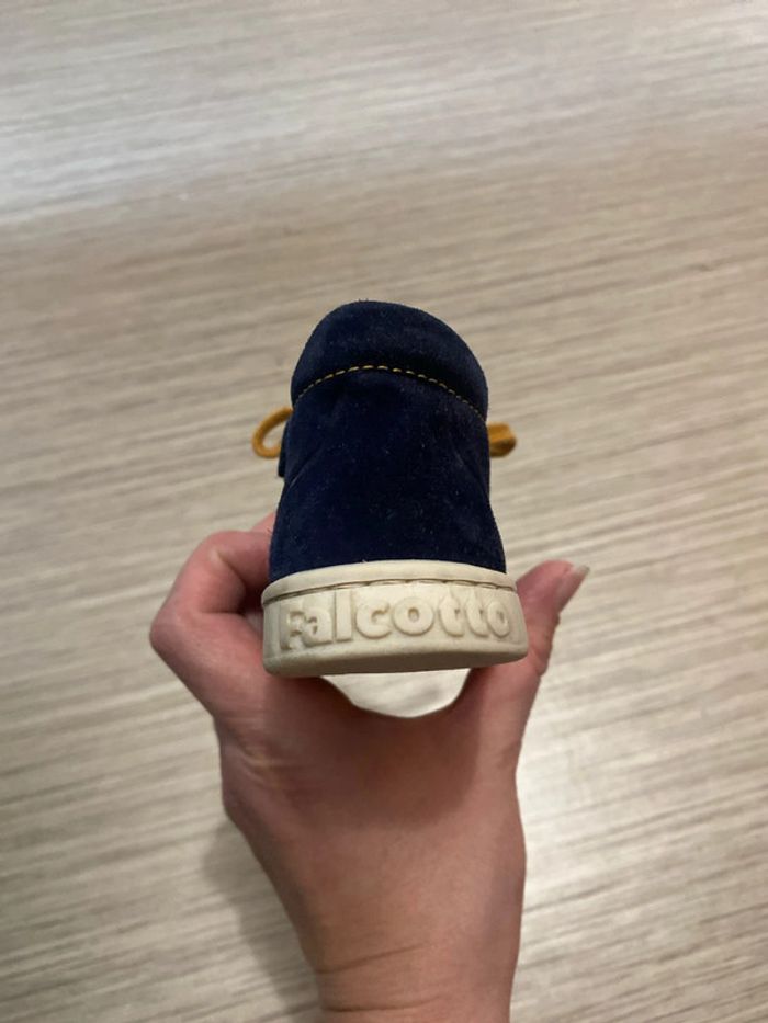 Chaussure taille 21 - photo numéro 3