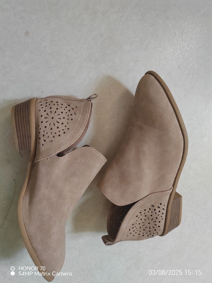 Bottines aspect daim - photo numéro 2