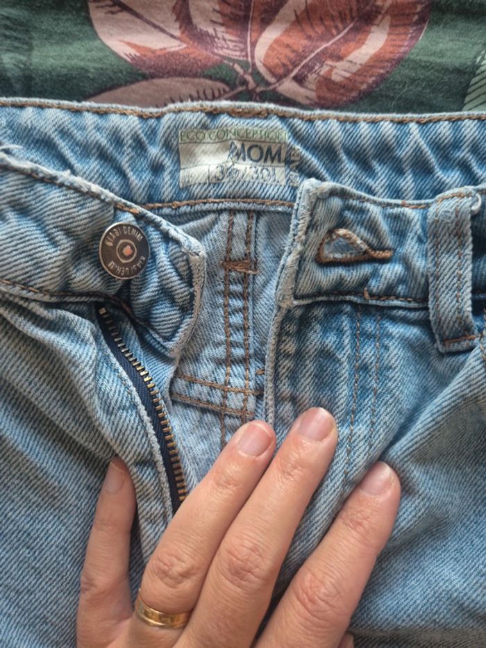 Jean mom - photo numéro 4