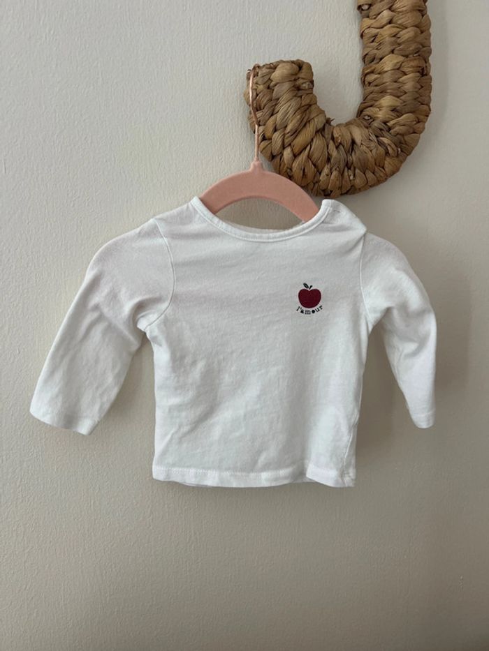 Teeshirt kiabi 🍎 3 mois